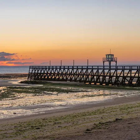 Dom wakacyjny La Petite Marie-b, Terrasse, Plages A 250m